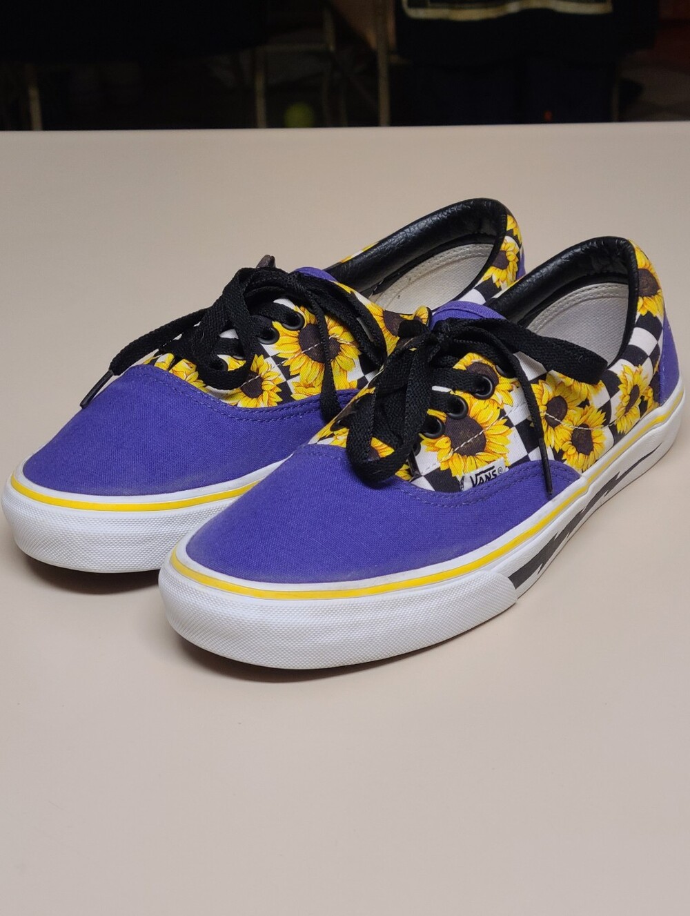 Vans Custom Sunflower Checkerboard Authentic low top skateboard sneaker size 9.5